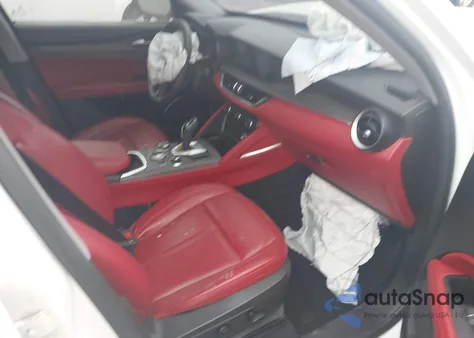 2021 Alfa Romeo Stelvio Ti Awd z USA, uszkodzony, nr VIN ZASPAKBN1M7D08122